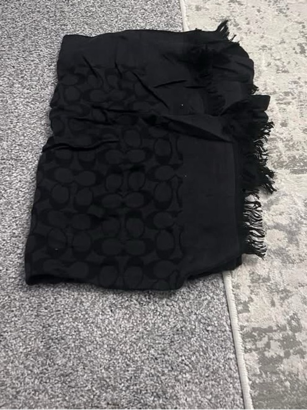 Signature wrap Coach monogrammed scarf - Picture 2 of 4